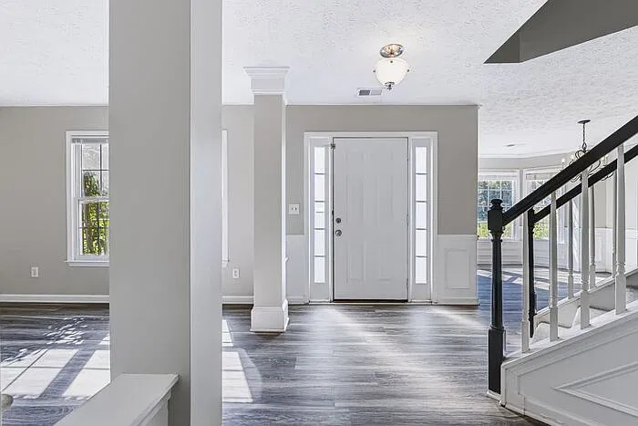4 bed, 2.5 bath, 2278 sqft, $2,445 — Photo 3