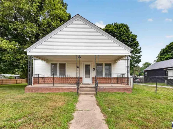 240 E Indiana Ave, Bloomfield, IN 47424