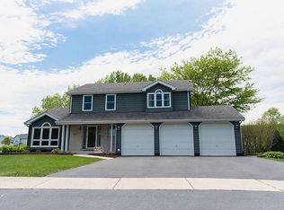 16617 W Oneida Dr, Lockport, IL 60441