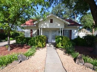 108 Clay St, Gordon, TX 76453