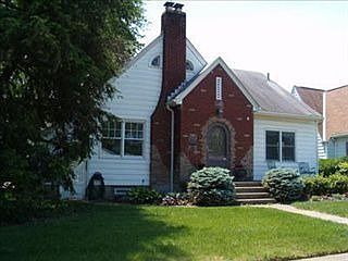 1st image of 741 Saint Clair Ave
