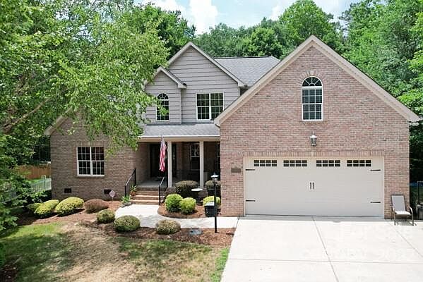 1st image of 4810 Sagittarius Cir