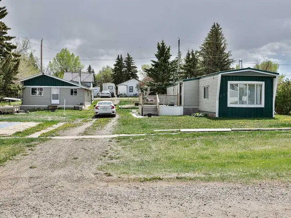 222 N Centre St, Lomond, AB T0L 1G0