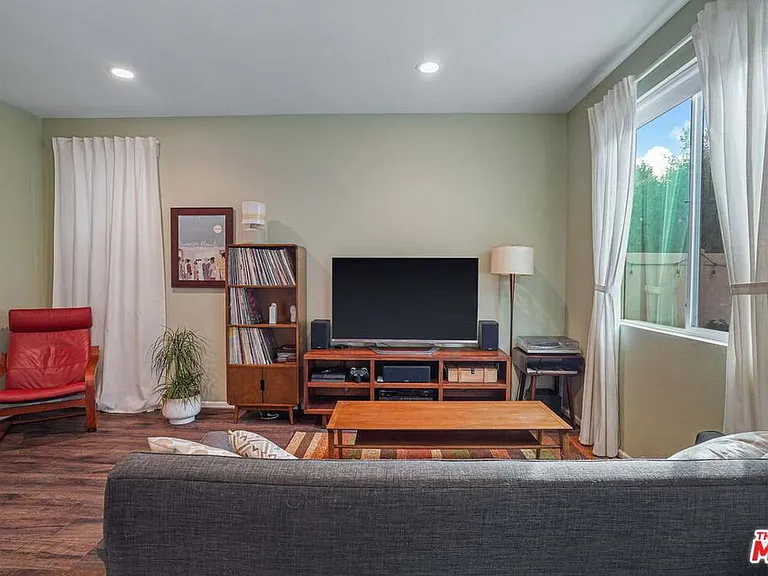 7607 N Patriot Way — Photo 4