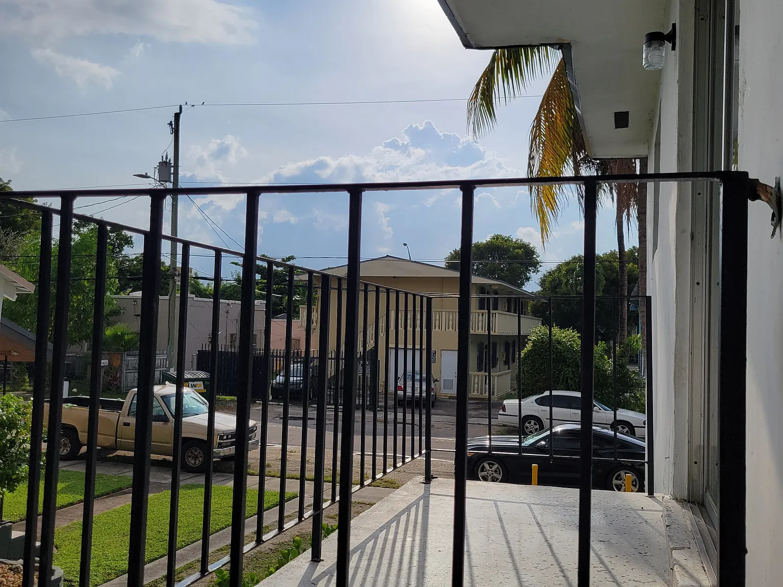 8315 NE Miami Ct — Photo 3
