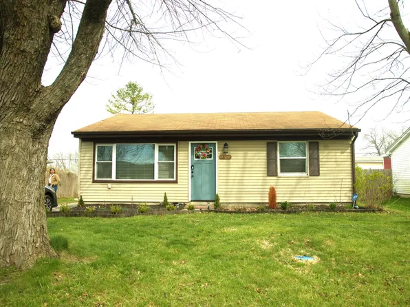 767 Fremont Rd, Valparaiso, IN 46385