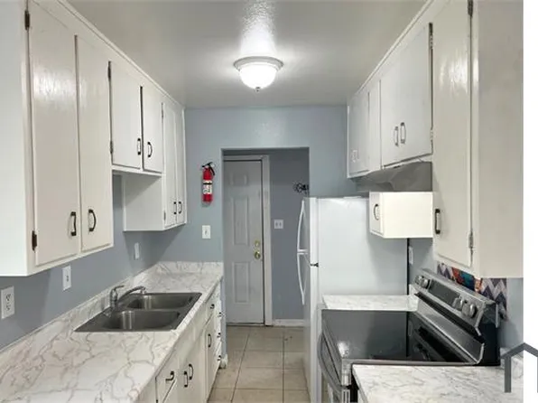 2408 Cava Ct #4, Sacramento, CA 95825