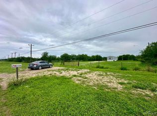 22516 N Val Verde Rd, Edcouch, TX 78538