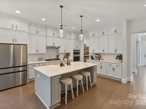 4159 Millstream Rd, Denver, NC 28037