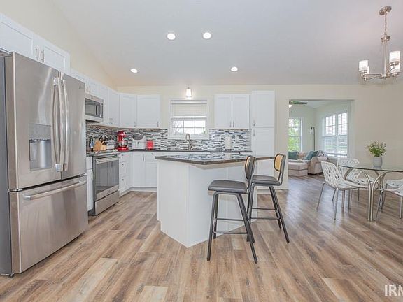 5th image of 4333 Quill Dr