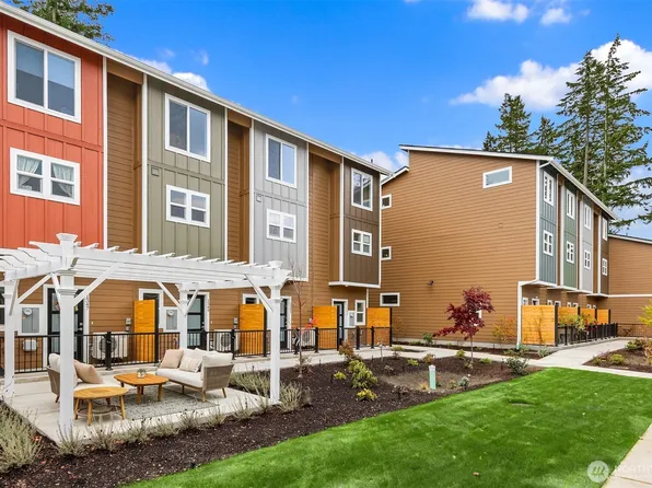 1339 Nolta Loop NE, Bainbridge Island, WA 98110