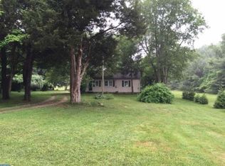 445 Christiana Rd, New Castle, DE 19720