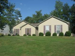 6178 Amberly Rd, Rex, GA 30273