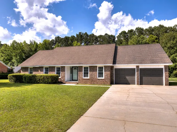 2705 Circleview Dr, Sumter, SC 29154