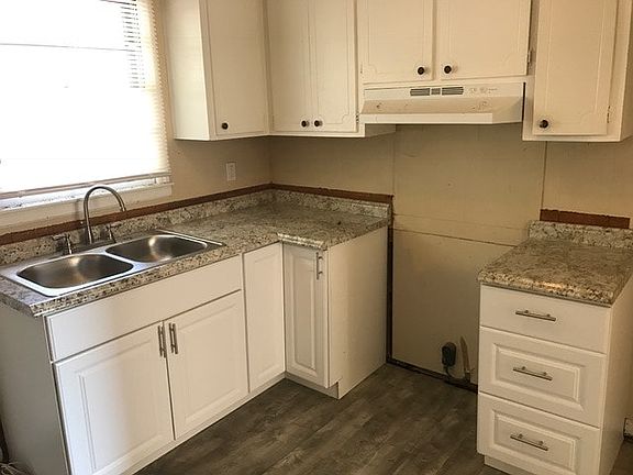 2nd image of 610 1/2 W 5th Ave