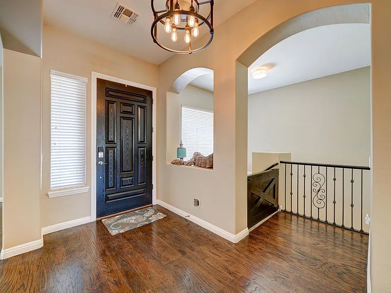 4221 S Danyell Dr — Photo 6