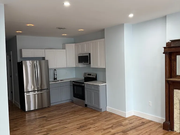 61 Dana Ave #1 — Photo 3