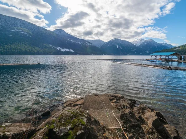 19320 Pacific Rim Hwy, Tsahaheh 1, BC V9Y 8Y5