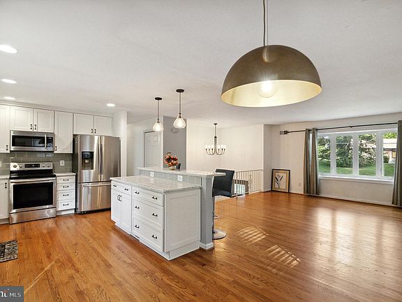 5th image of 8508 Washington Ave