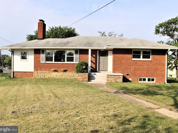 7504 Martha St, District Heights, MD 20747