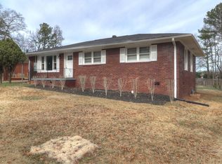 806 Brentwood Dr SW, Mableton, GA 30126