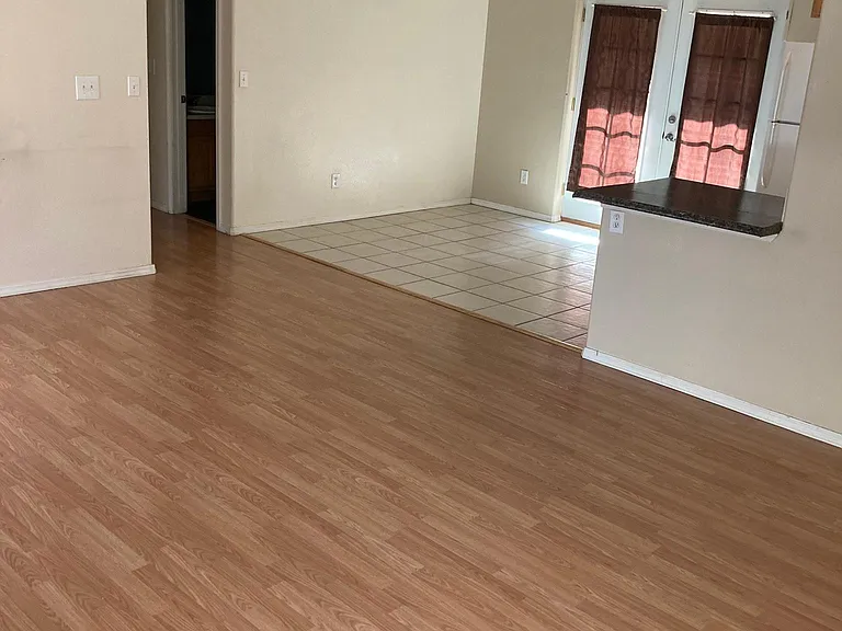 2025 Panorama Dr SW — Photo 3