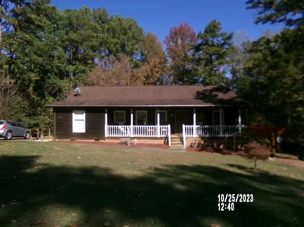 4389 Brentwood Dr, South Boston, VA 24592