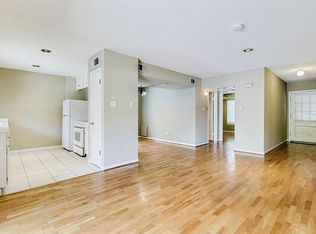 8245 Kingsbrook Rd APT 236, Houston, TX 77024