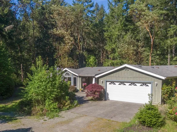 13010 SW 276th Street, Vashon, WA 98070