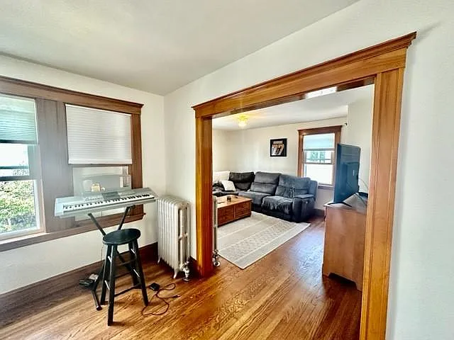 30 Sterling St #2 — Photo 12