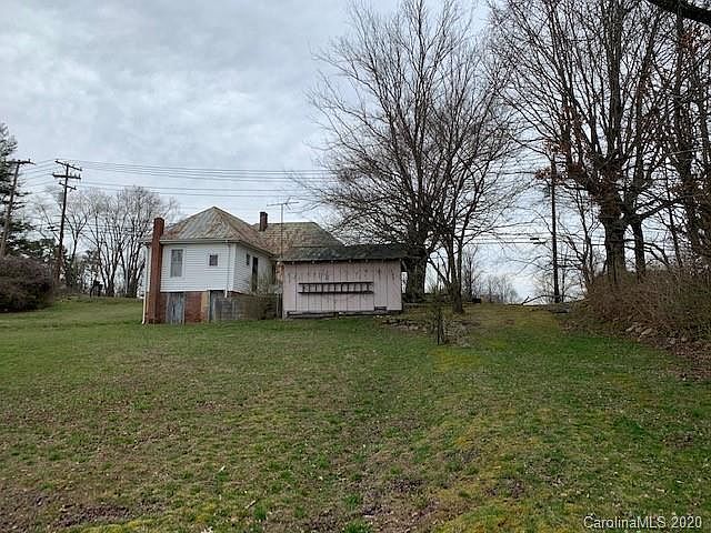 2nd image of 521 Duncan Hill Rd