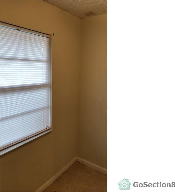 2nd image of 44 Sandalwood Ct