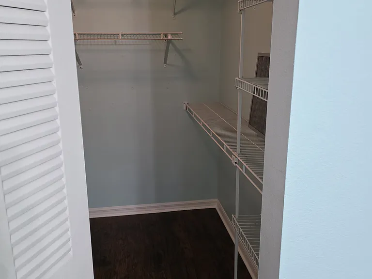 5450 Longwood Run Blvd #202 — Photo 11