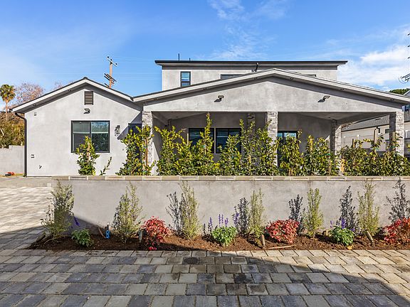5th image of 13477 Bradley Ave