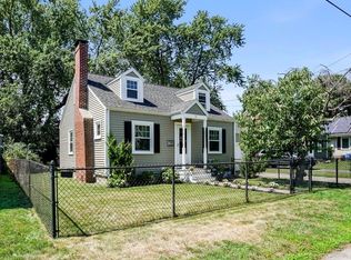 11 Morell St, Weymouth, MA 02191