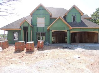 601 NE Saddle Rdg, Bentonville, AR 72712