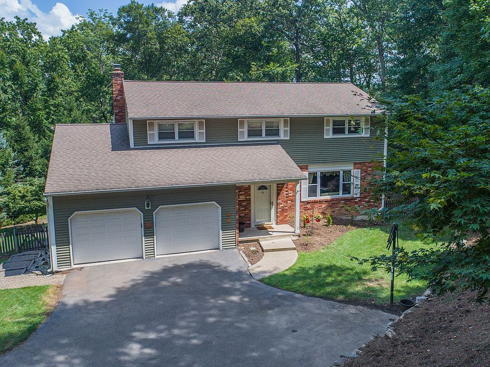 1st image of 230 Hilltop Ct