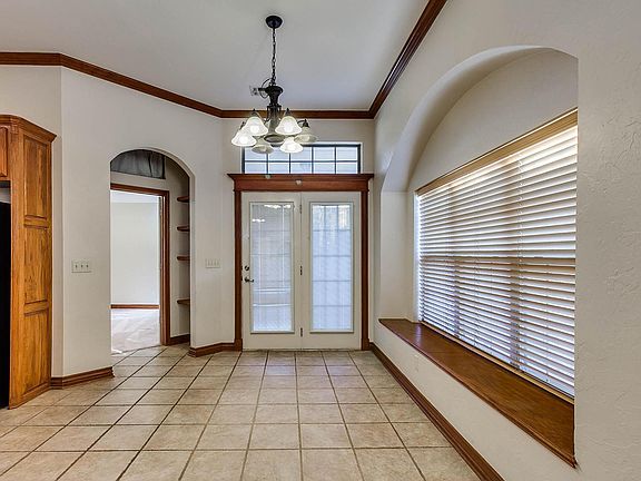 3rd image of 1825 Cedar Creek Ct