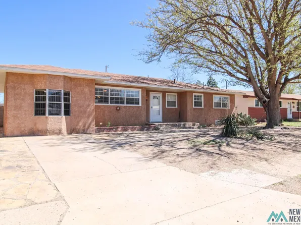 209 New Mexico Dr, Portales, NM 88130