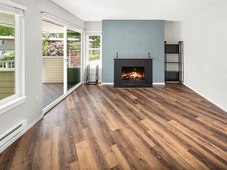 4214 W Lake Sammamish Pkwy NE #301 — Photo 12