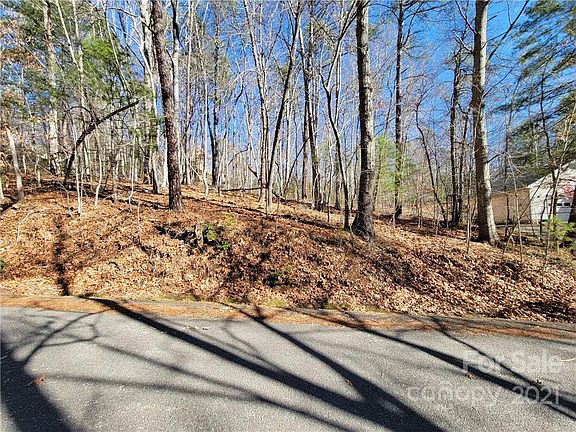 4th image of 124 Sleepy Hollow Dr