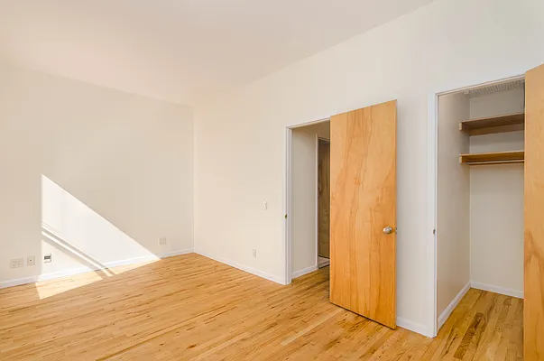 Rented by Compass | media 13