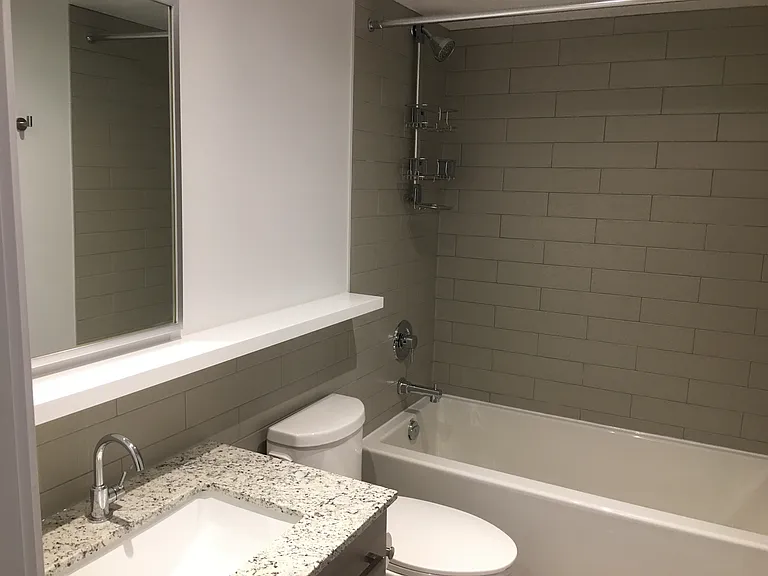 160 Flemington Rd #9 — Photo 18