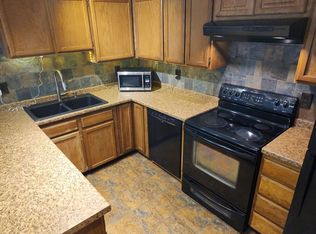 16929 Coronado Rd APT 3, Eagle River, AK 99577