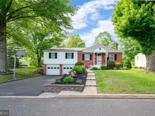 185 Eyre Ave, Sellersville, PA 18960