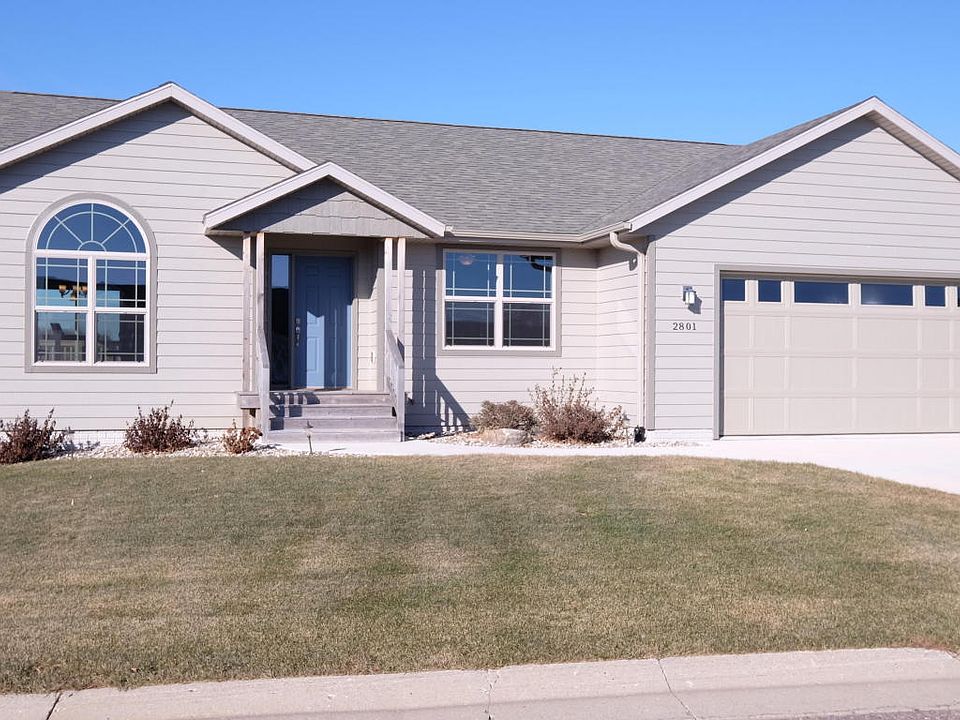 1st image of 2801 Delia Ln