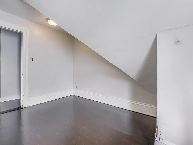 234 Summit Ave #2 — Photo 24