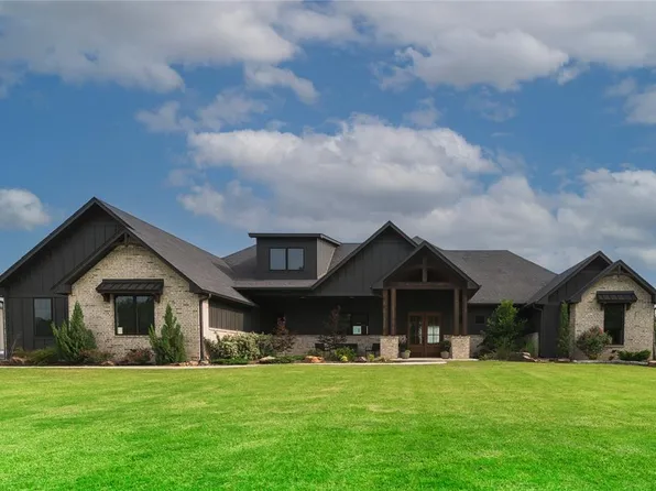42611 Moccasin Trl, Shawnee, OK 74804