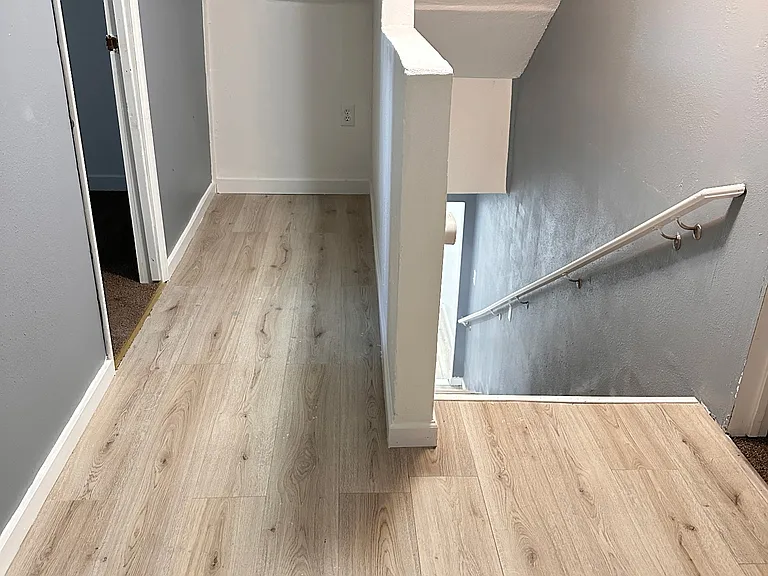 14431 Washington Ave SW — Photo 9