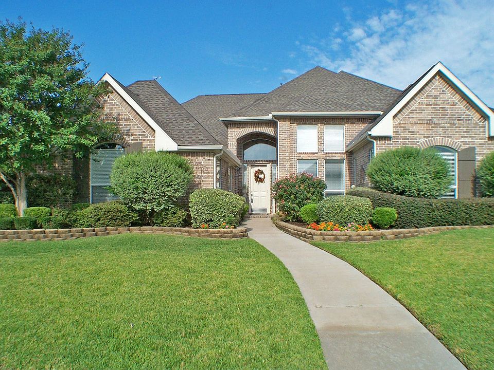 beautiful curb appeal